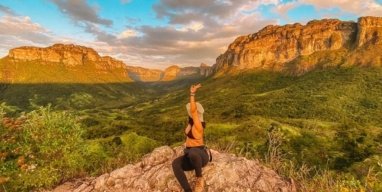 Vale do Pati landscape showing lush green valleys and mountains